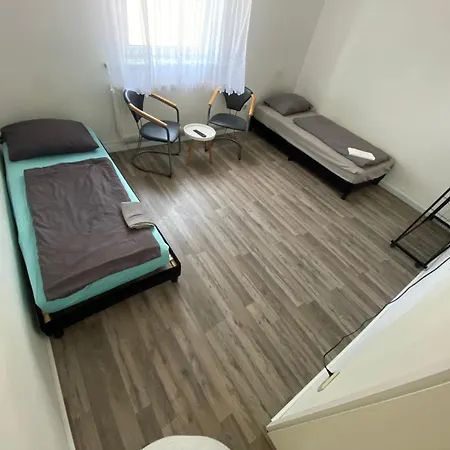 Naehe Daimler Eg Apartment *